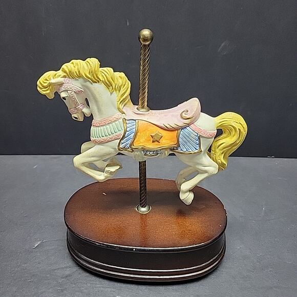 Carousel Collection Vintage Carousel Horse Music Box 7.5" Tall Resin Pony Circus - Picture 4 of 11